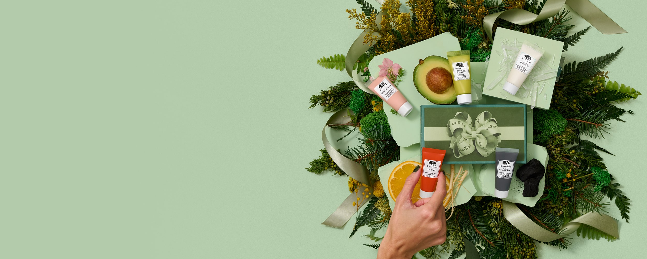 échantillon de soin de la peau coloré en crème
